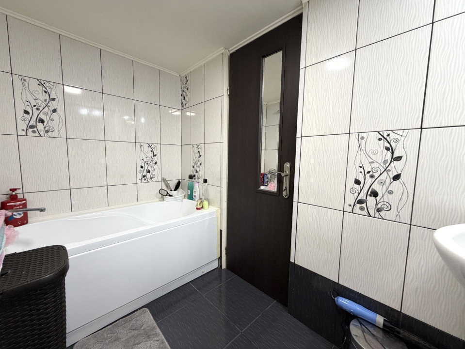 Casa Individuala, 80 mp utili, Teren 170 mp, 3 camere - zona Steaua