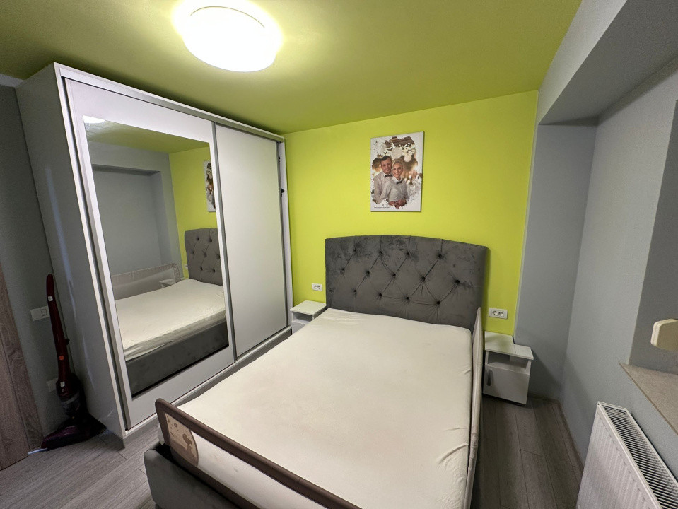 Apartament 2 camere, decomandat, 43 mp util + balcon - Dambovita