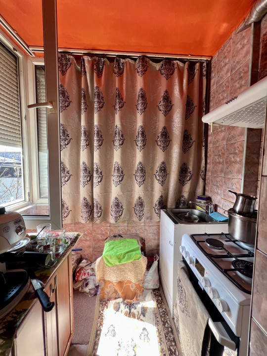  Apartament 2 camere, decomandat, 43 mp utili - Torontalului