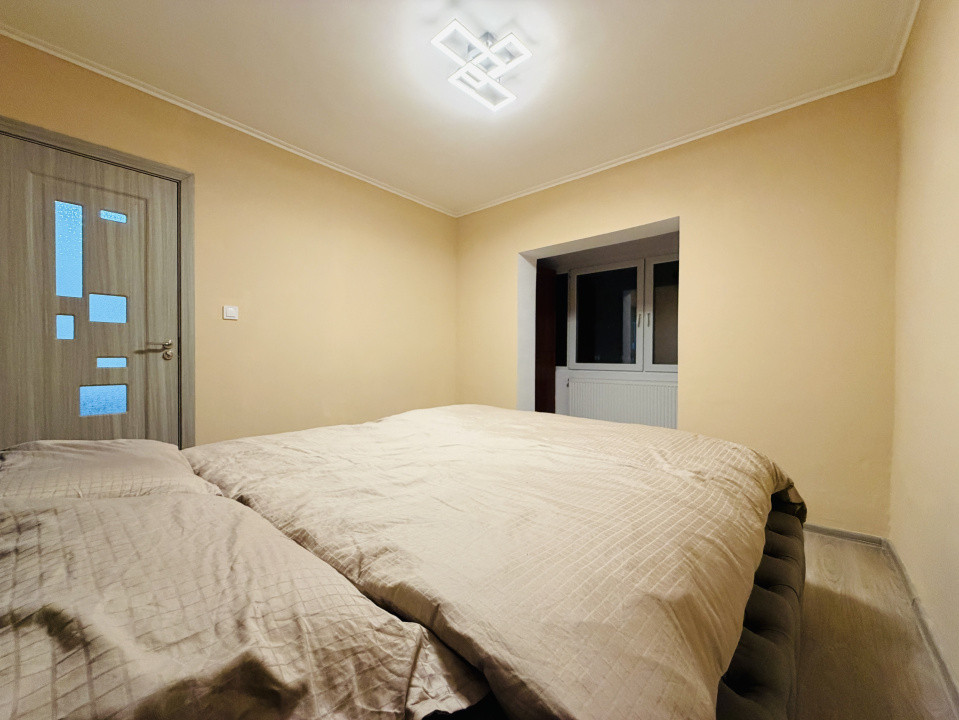 Apartament 3 camere , 56 mp utili , decomandat - Lipovei