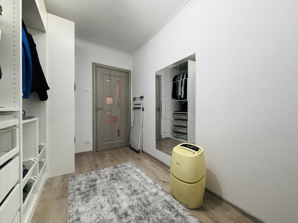Apartament 3 camere , 56 mp utili , decomandat - Lipovei