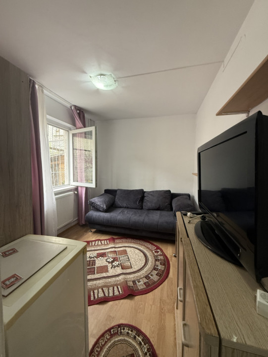 Garsoniera, 12 mp, parter, ideala pentru investitie - Complexul studentesc