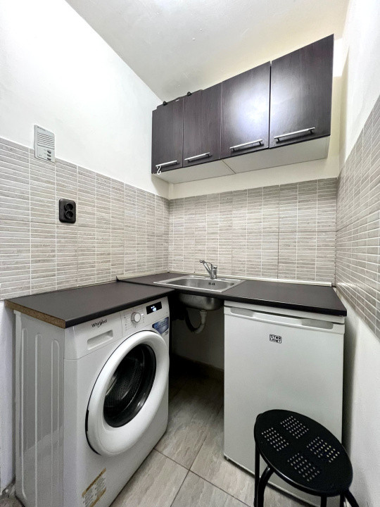 Apartament 1 camera, 22 mp utili, mobilat/utilat - zona Buziasului