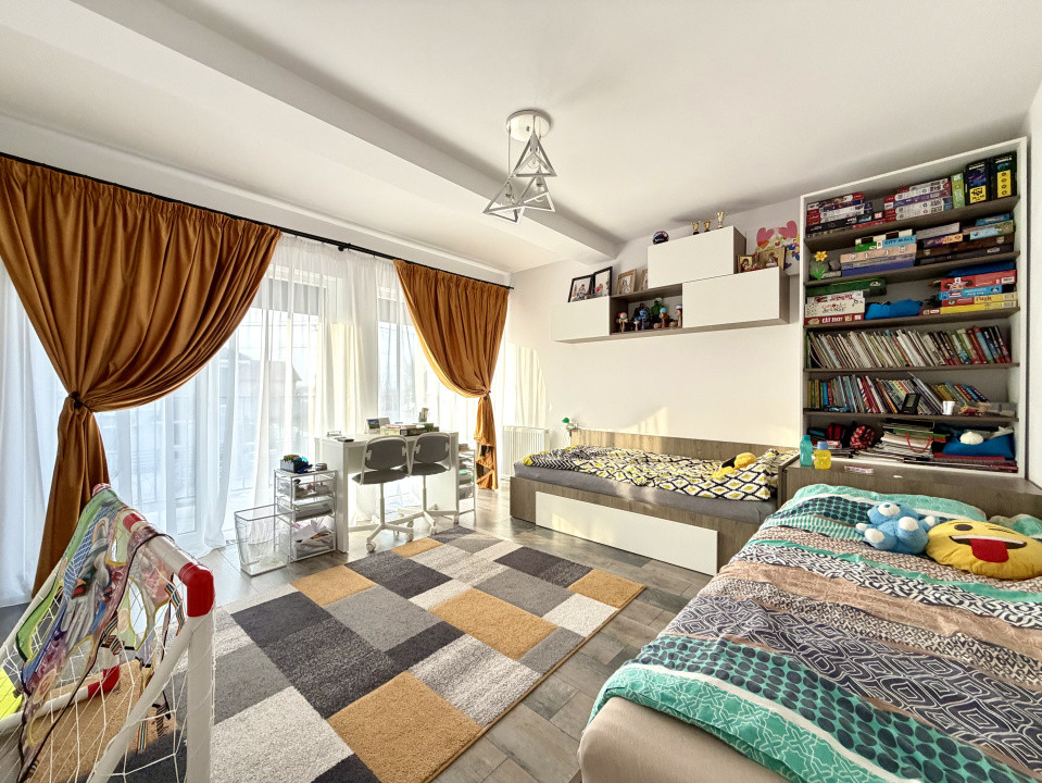 Duplex 3 camere, 90 mp utili 370 mp teren - Dumbravita 