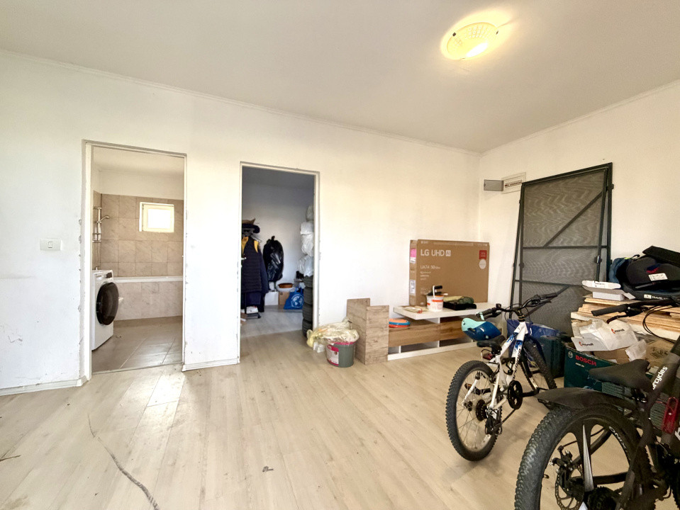 Duplex 3 camere, 90 mp utili 370 mp teren - Dumbravita 