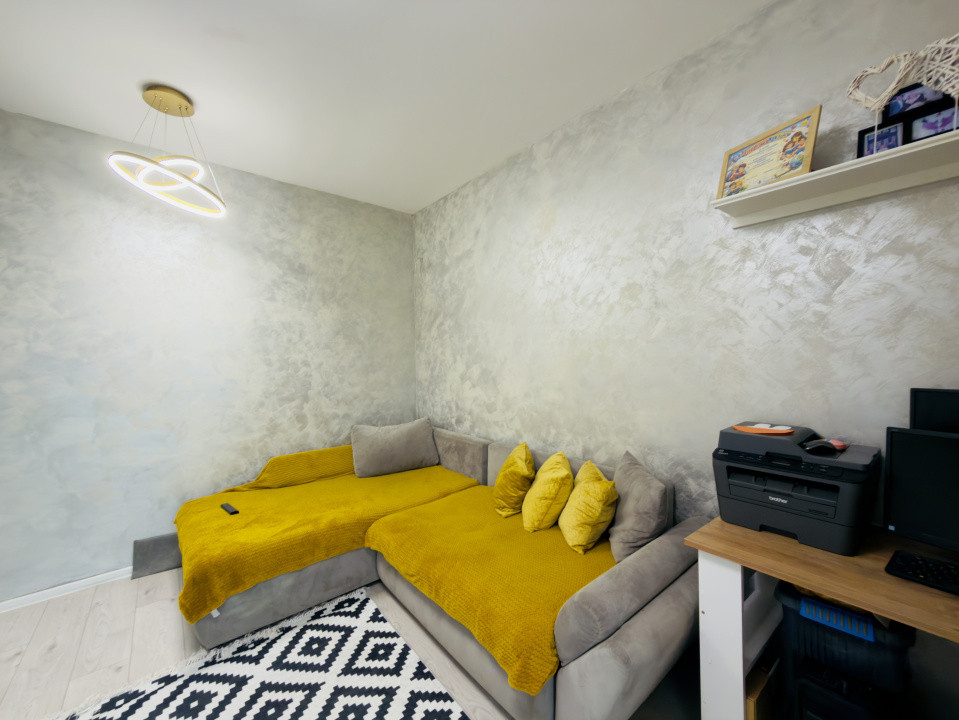 Apartament modern 2 camere + curte, parter, 50mp in Giroc 