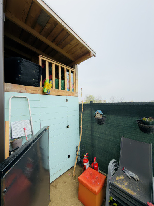 Apartament modern 2 camere + curte, parter, 50mp in Giroc 