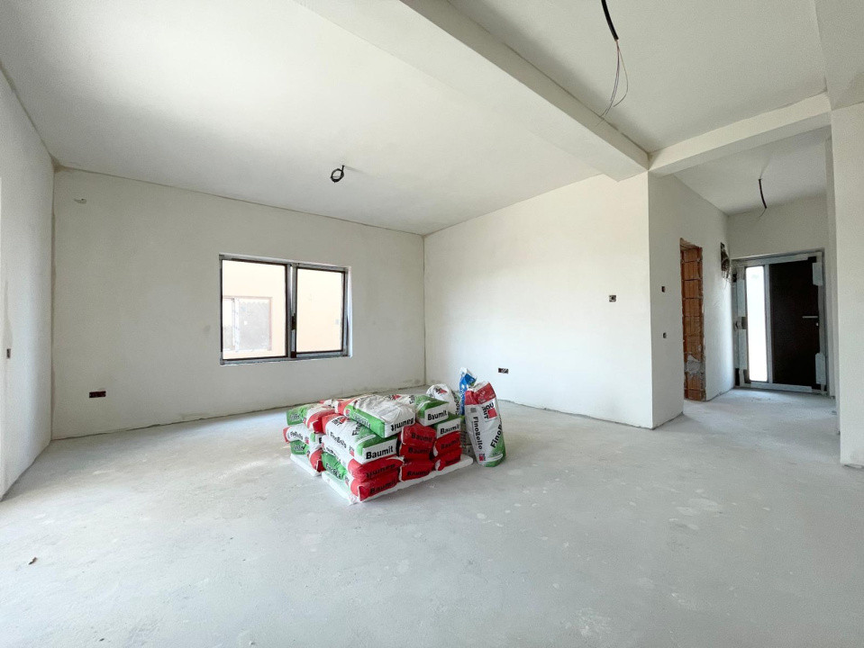 Duplex 5 camere, toate utilitatile - Mosnita 