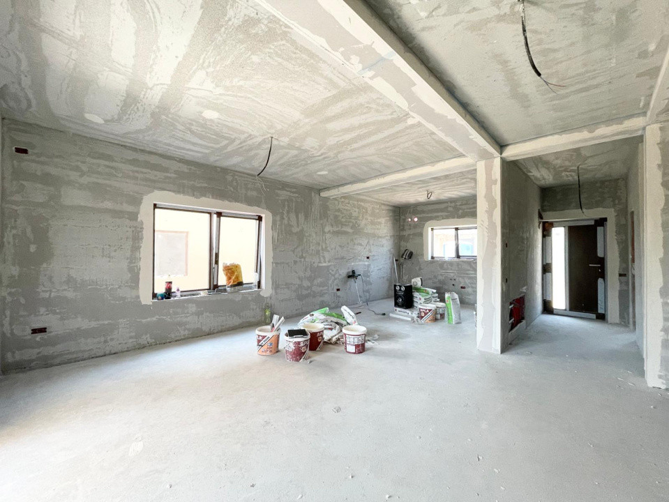 Duplex 5 camere, toate utilitatile - Mosnita 