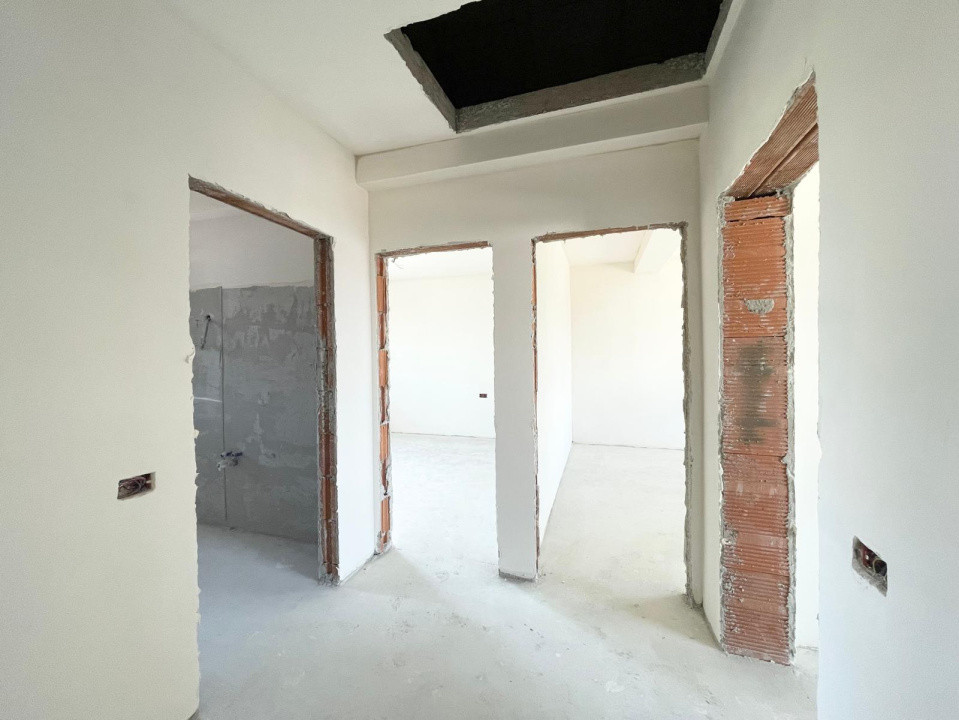 Duplex 5 camere, toate utilitatile - Mosnita 