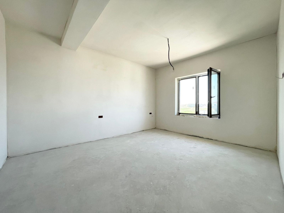 Duplex 5 camere, toate utilitatile - Mosnita 