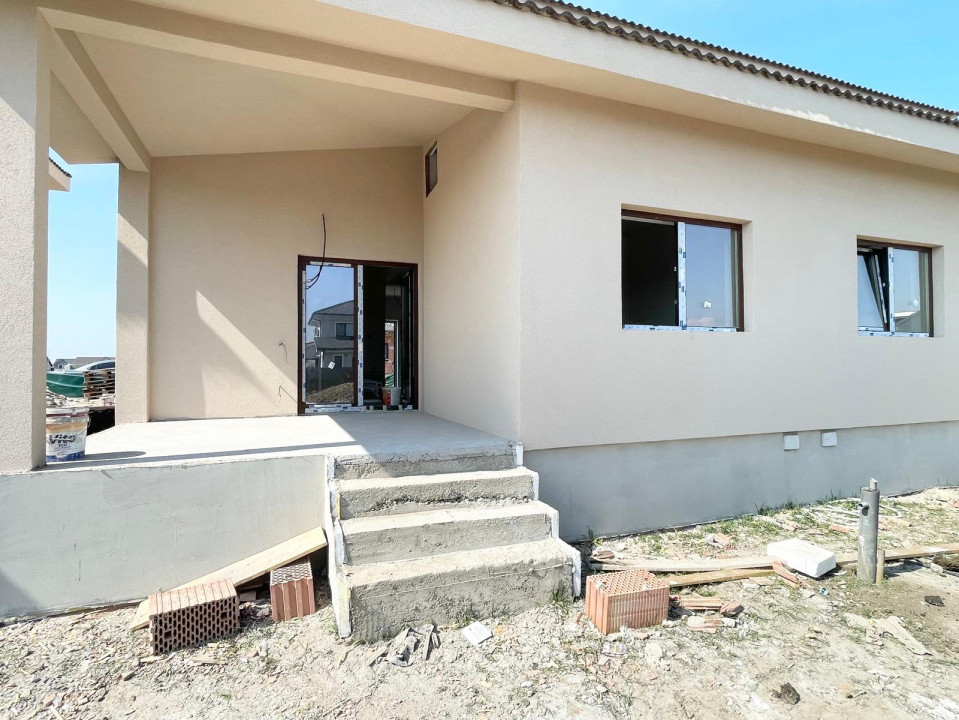 Duplex 5 camere, toate utilitatile - Mosnita 