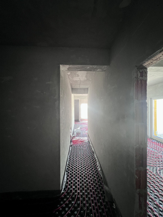 Penthouse 3 camere, 82 mp utili, 2 balcoane + Terasa 20 mp - Urseni