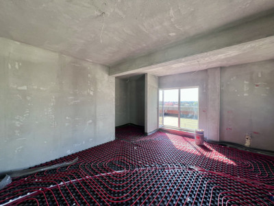 Penthouse 3 camere, 82 mp utili, 2 balcoane + Terasa 20 mp - Urseni