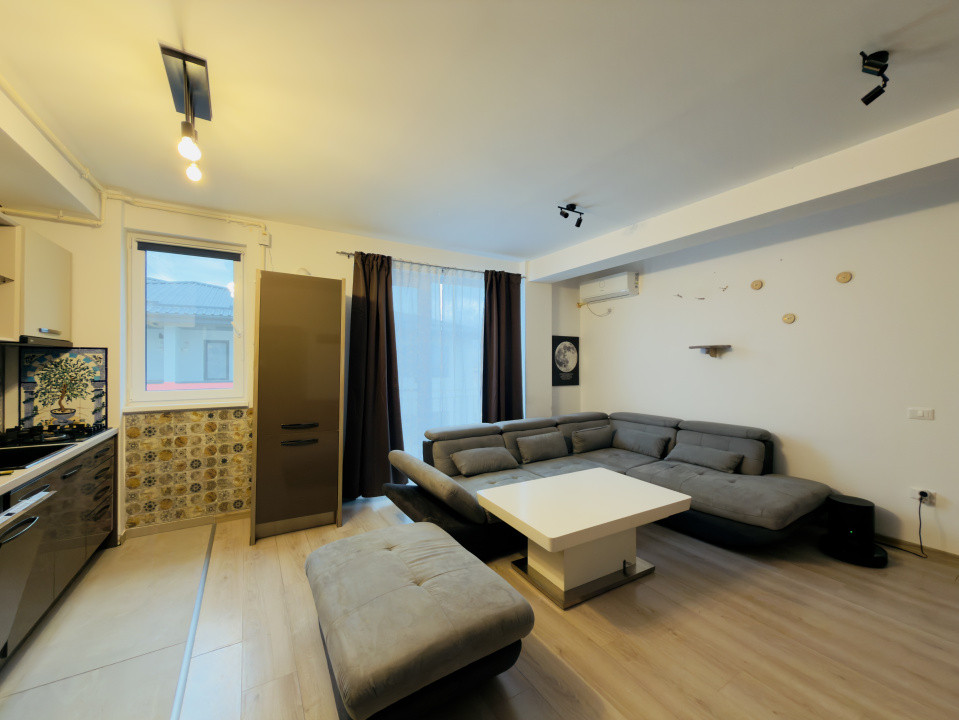 APartament 2 camere, open space, etaj 3 in Giroc 
