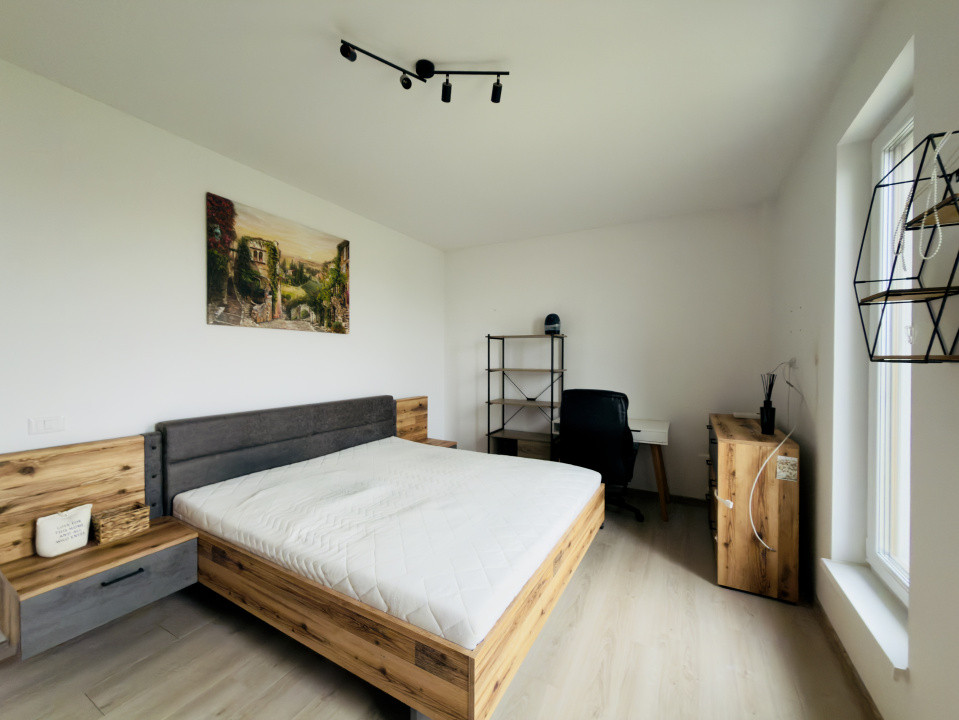 APartament 2 camere, open space, etaj 3 in Giroc 