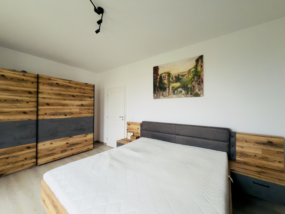 APartament 2 camere, open space, etaj 3 in Giroc 