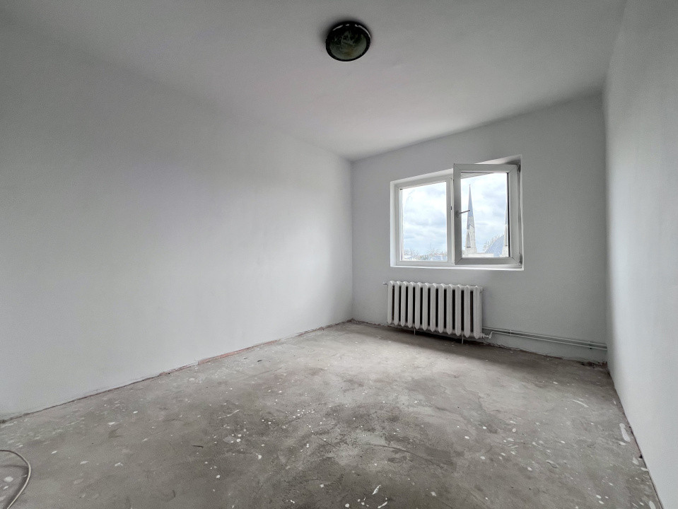  Apartament spatios, 3 camere, decomandat, 65 mp utili - Modern