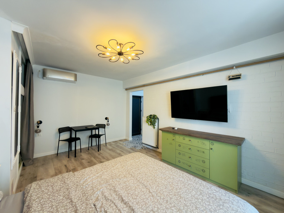 Apartament 1 camera, 25mp , etajul 1, zona Centrala 