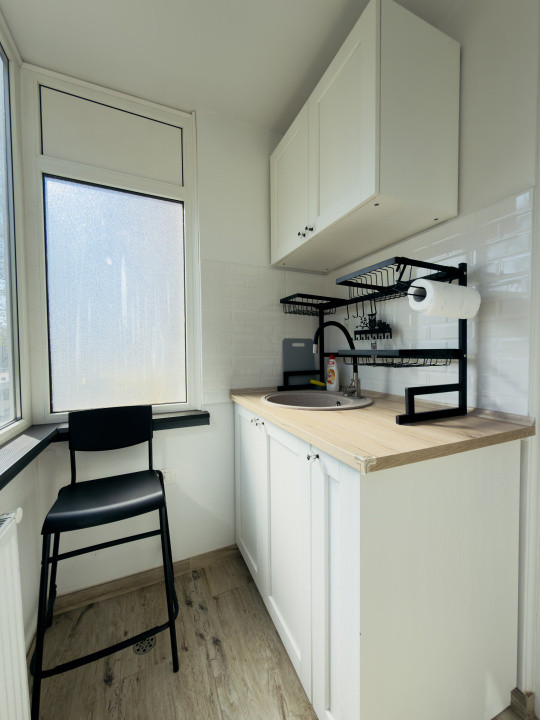 Apartament 1 camera, 25mp , etajul 1, zona Centrala 