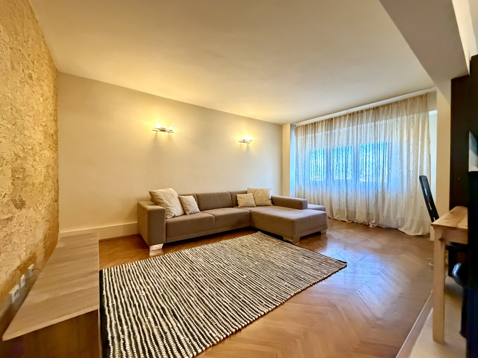  Apartament modern, 3 camere, etajul 6 - zona Aradului