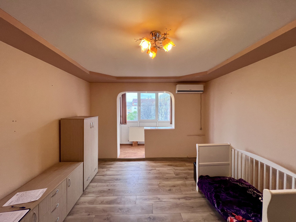  Apartament 2 camere, 43 mp, mobilat/utilat, etaj 4/5 - zona Lipovei