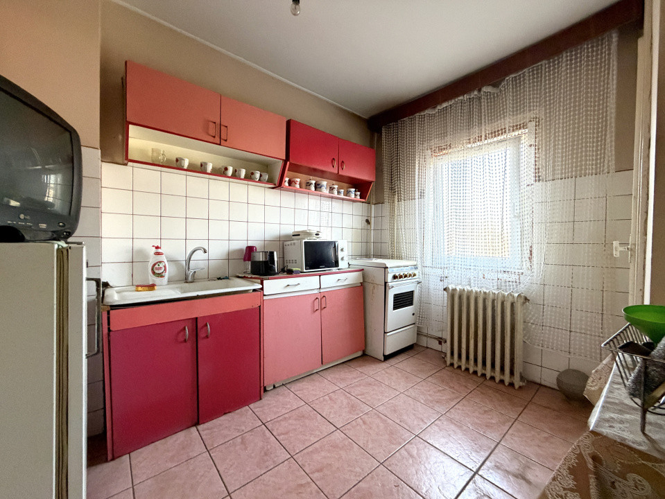 Apartament 2 camere, 50mp utili, etaj 1 - zona Girocului 