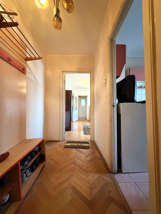 Apartament 2 camere, 50mp utili, etaj 1 - zona Girocului 