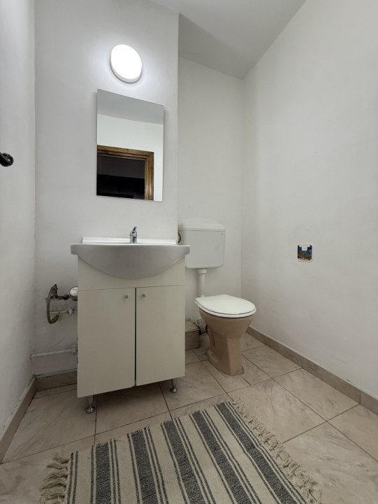 Apartament spatios, 3 camere, decomandat - Lipovei