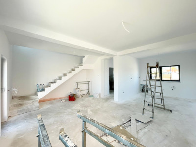 Duplex 3 camere - centura sud - Mosnita Noua