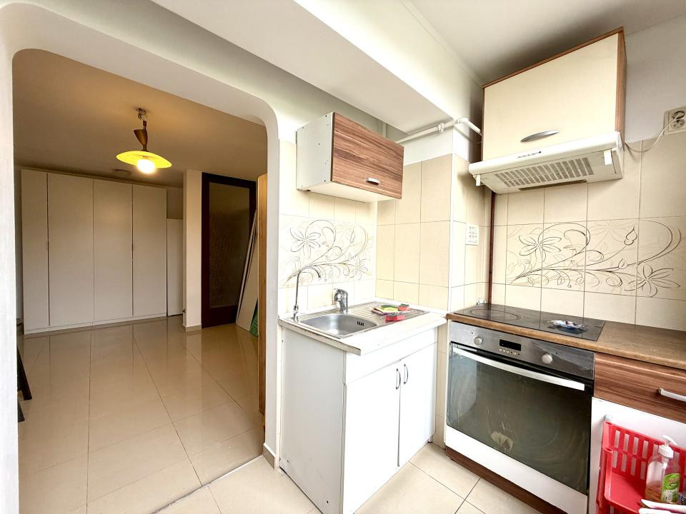 Apartament 2 camere, 55 mp utili, partial mobilat - Zona Bucovina