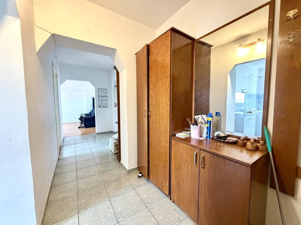 Apartament 4 camere, 88 mp utili, etaj 6 - Zona Complex