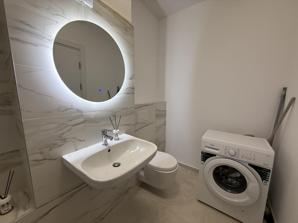 Apartament 2 camere, open-space, 50 mp utili, mobilat - Torontalului