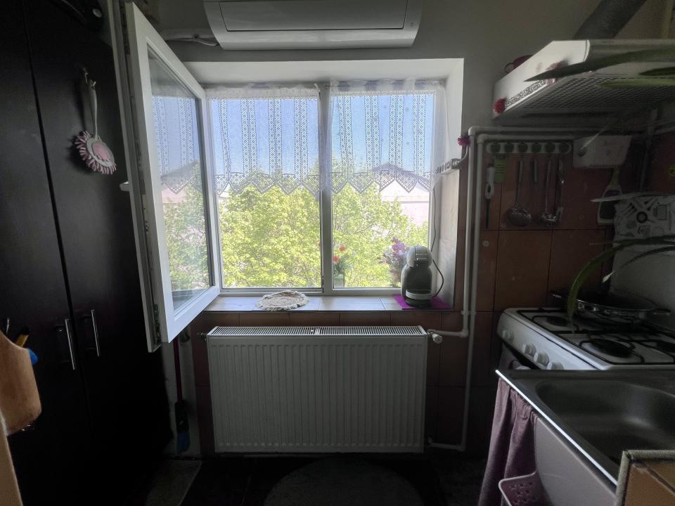  Apartament modern, 2 camere, 43 mp, decomandat, mobilat si utilat - Lipovei