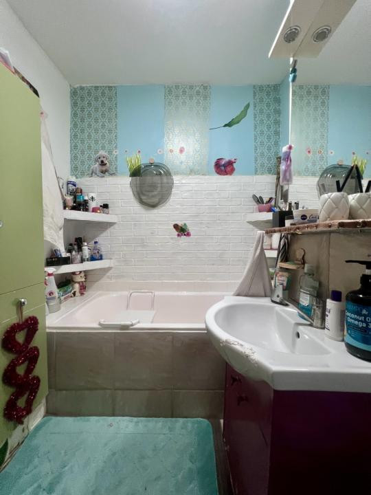  Apartament modern, 2 camere, 43 mp, decomandat, mobilat si utilat - Lipovei