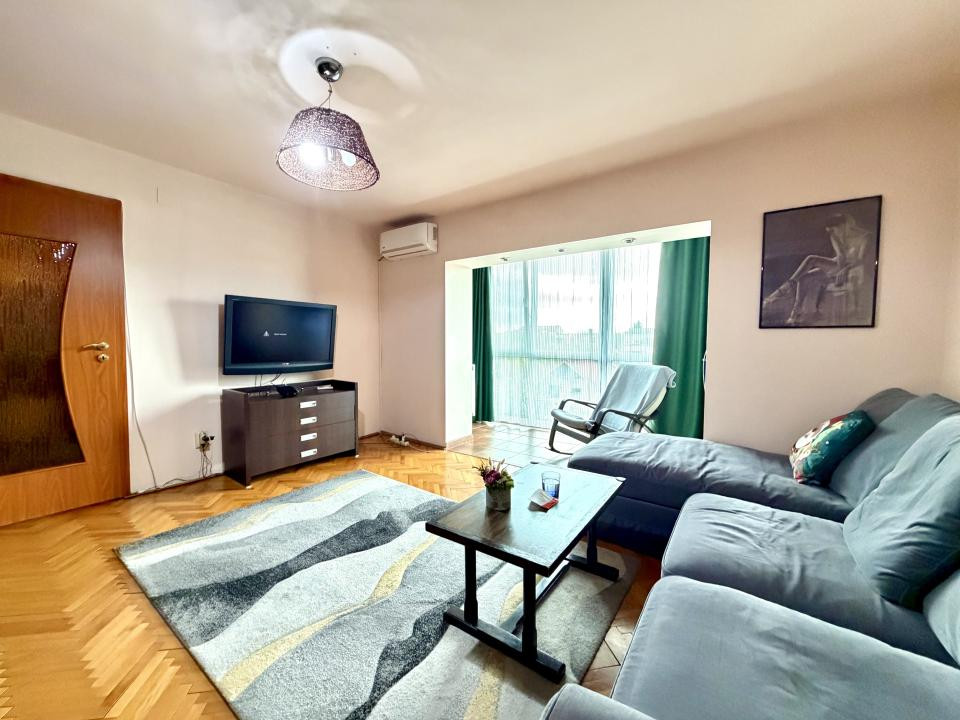 Apartament 2 camere, 50 mp utili, etaj 3 - Zona Aradului