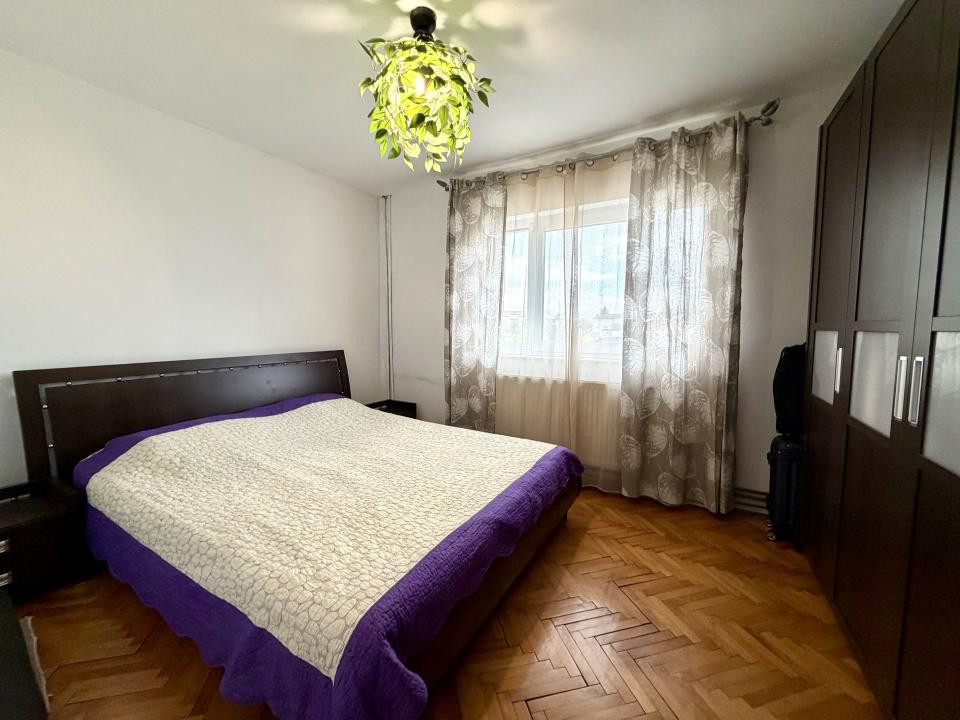 Apartament 2 camere, 50 mp utili, etaj 3 - Zona Aradului