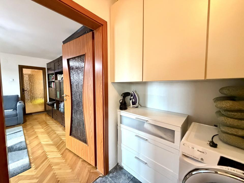 Apartament 2 camere, 50 mp utili, etaj 3 - Zona Aradului