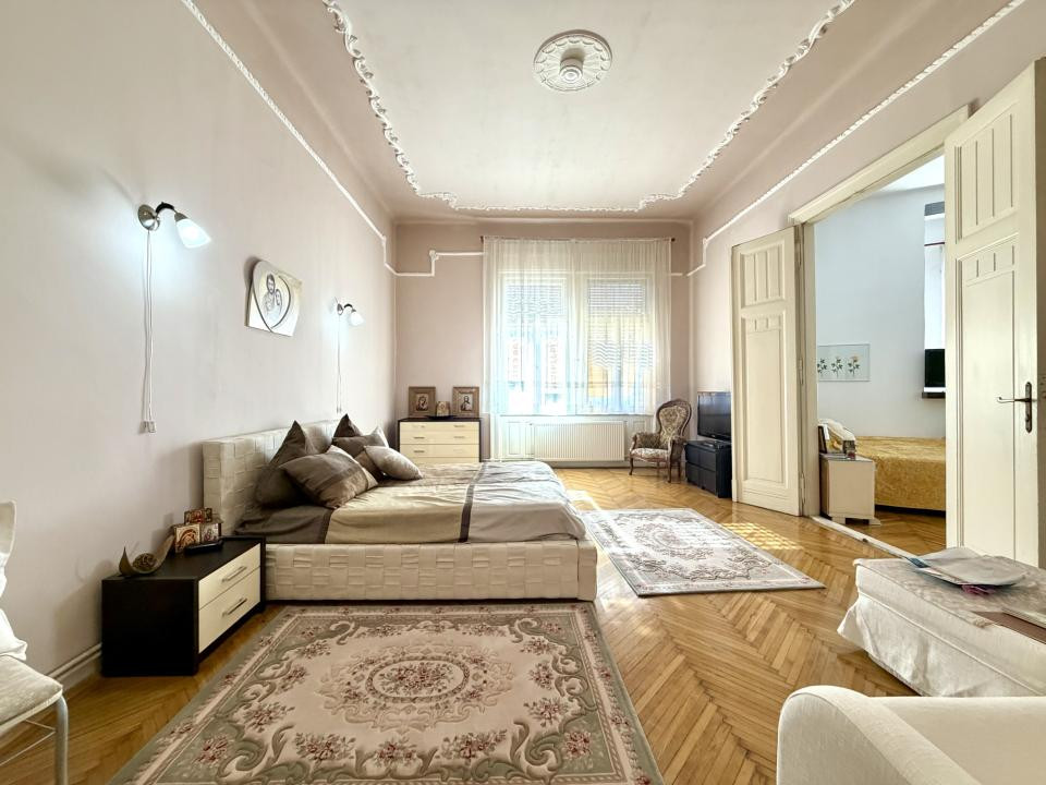 Apartament central, 156 mp utili, 4 camere - Centru Timisoara