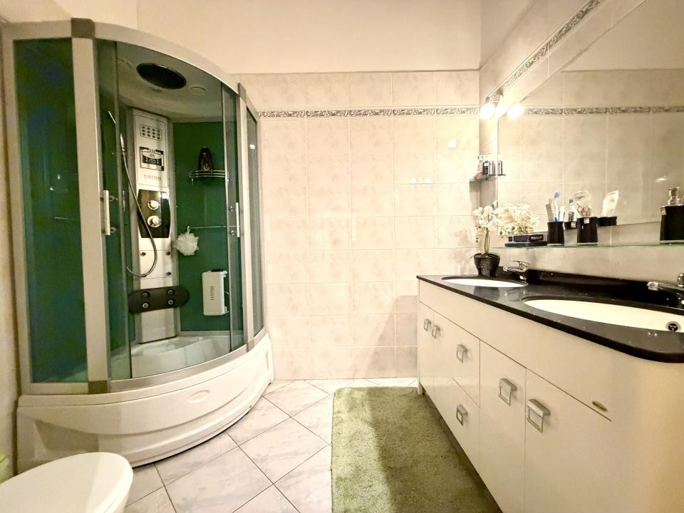 Apartament central, 156 mp utili, 4 camere - Centru Timisoara