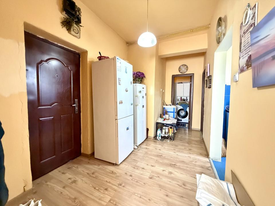 Apartament cu 2 camere, 42 mp utili, zona Aeroportului