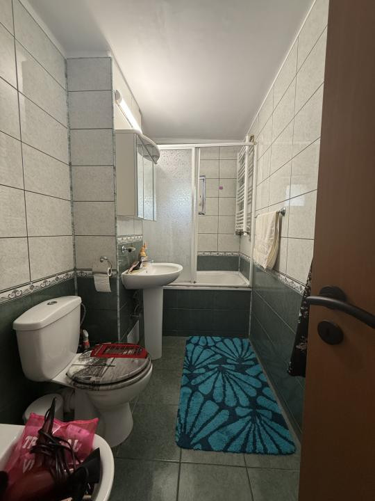 Apartamament 3 camere, 63 mp utili +balcon, etaj 2 - Soarelui
