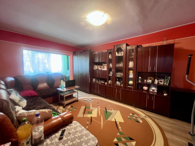  Apartament 3 camere, 69 mp utili, decomandat, parter - zona Soarelui