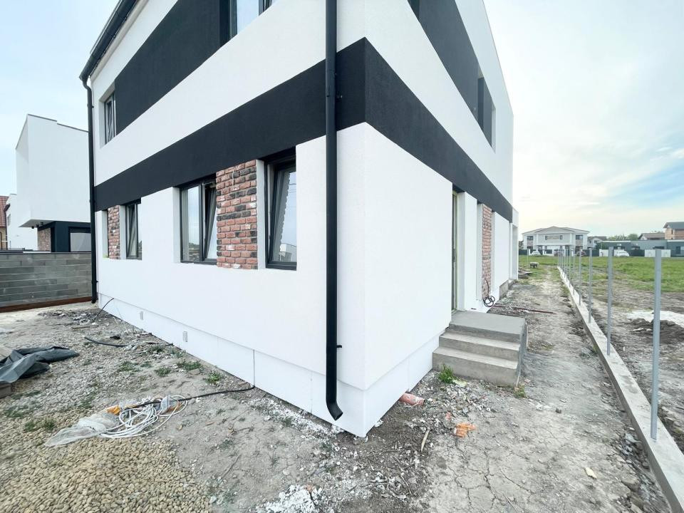 COMISION 0% Duplex modern 3 camere - Mosnita Noua 