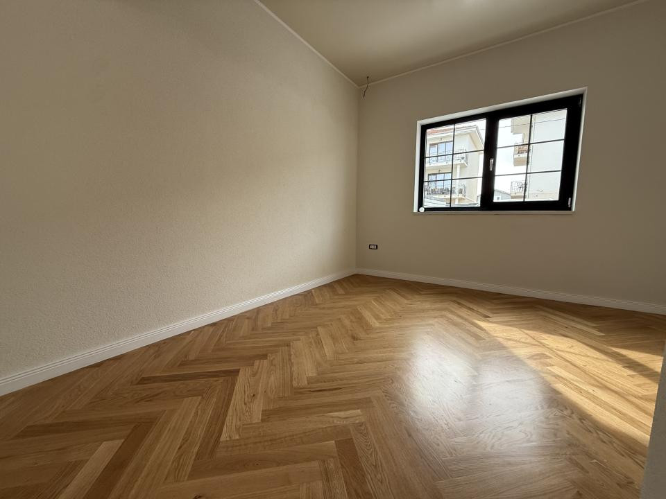 Duplex premium, 5 camere, 137 mp utili, parter + 1 etaj si pod - Braytim