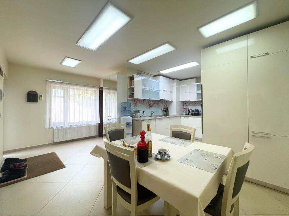 Casa individuala 122mp, 879mp teren - Calea Martirilor