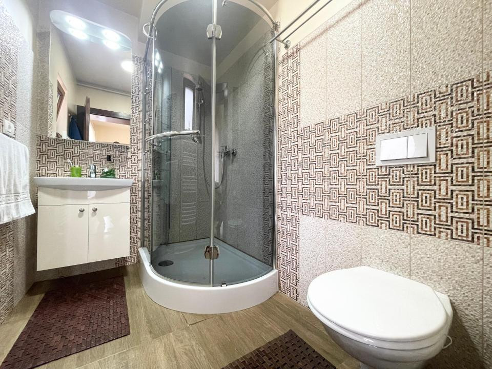 Casa individuala 122mp, 879mp teren - Calea Martirilor