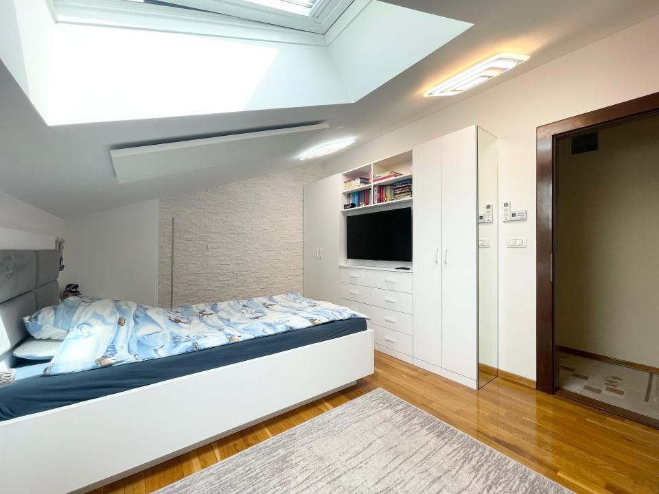 Casa individuala 122mp, 879mp teren - Calea Martirilor