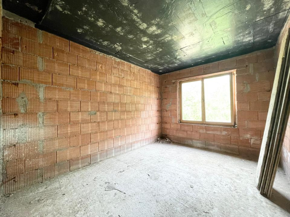 Duplex cu garaj 144mp utili, 340mp teren - Mosnita Noua