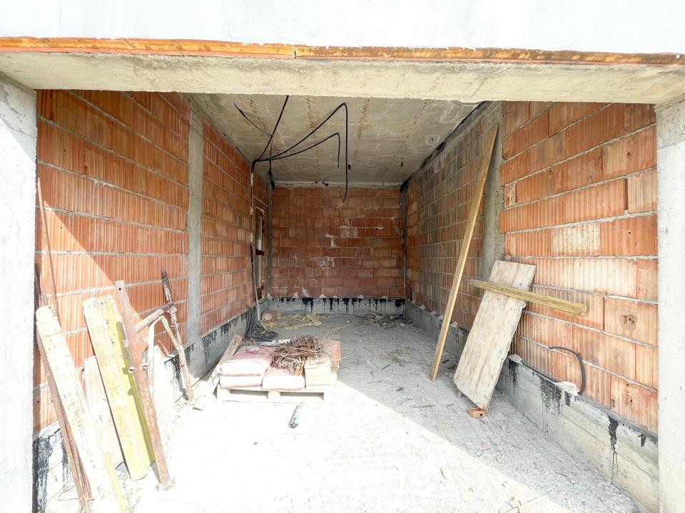 Duplex cu garaj 144mp utili, 340mp teren - Mosnita Noua